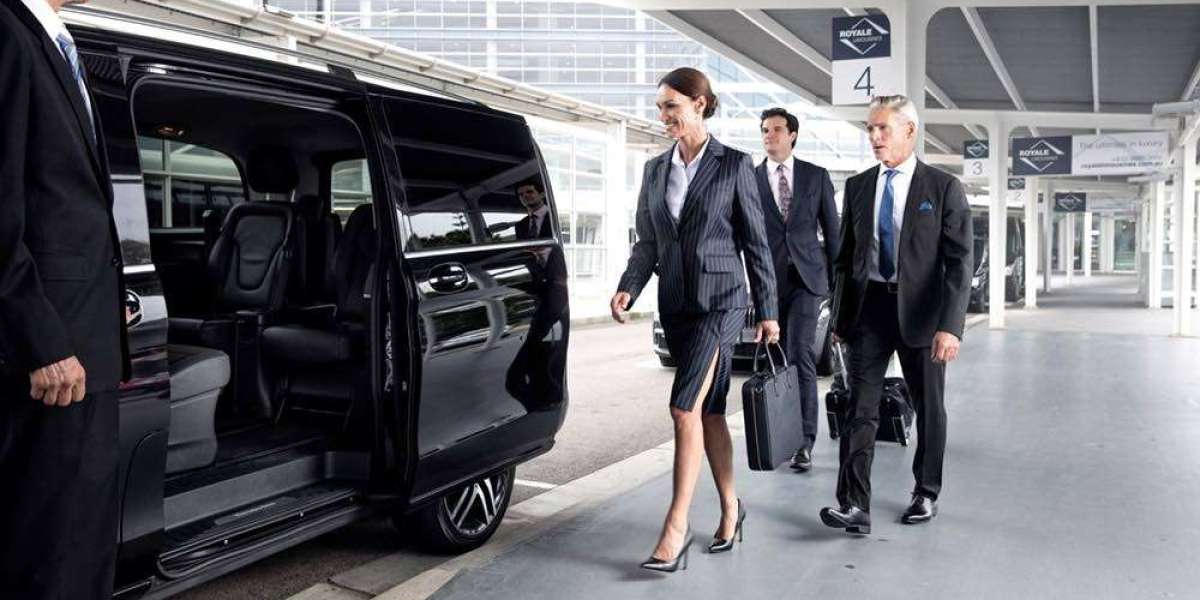 Skip the Taxi Lines: The Smart Way to Arrive at Dulles Airport in Style and Comfort