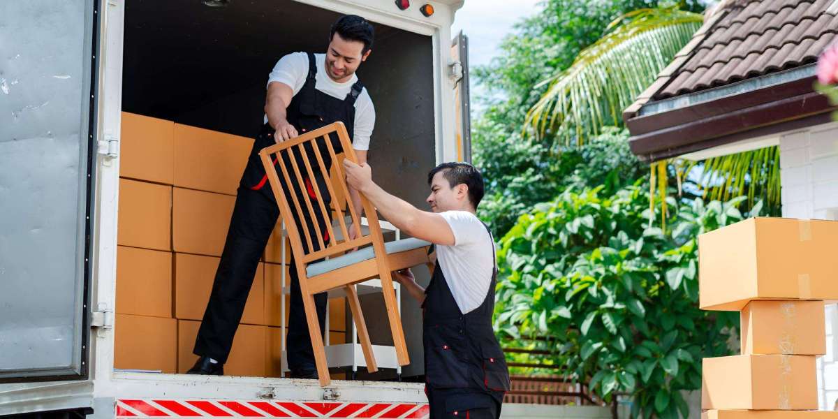 How to Move Furniture in Dubai Without Hiring a Moving Company: A Self-Move Guide